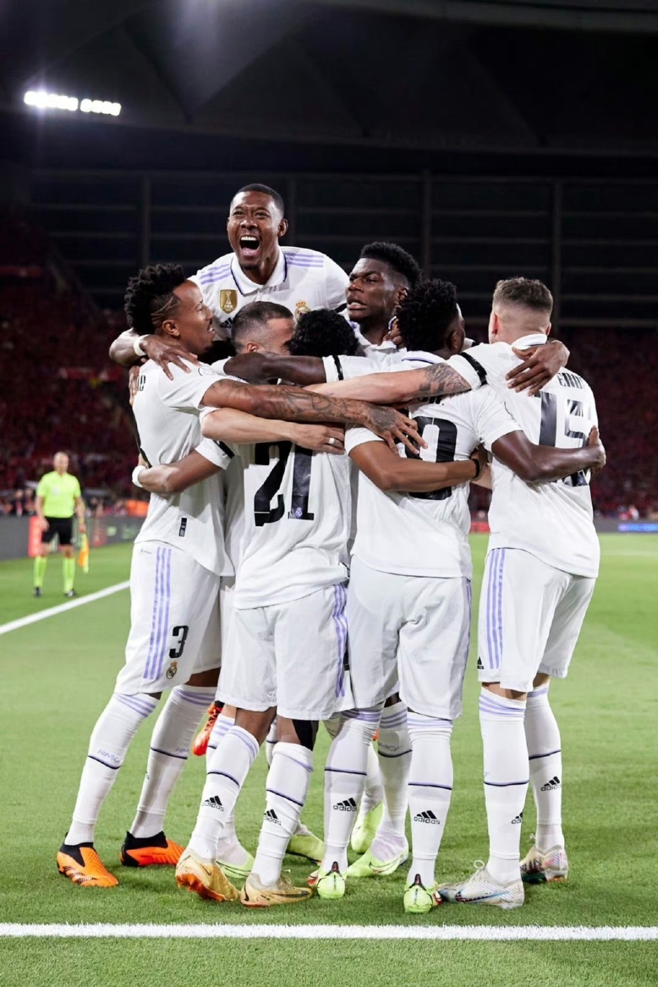 关于萨尔茨主场告捷，保级向好方向发展的信息