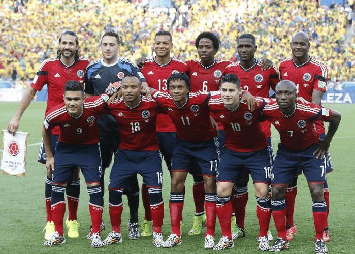 精彩足球对决，球队实力对比明显的简单介绍