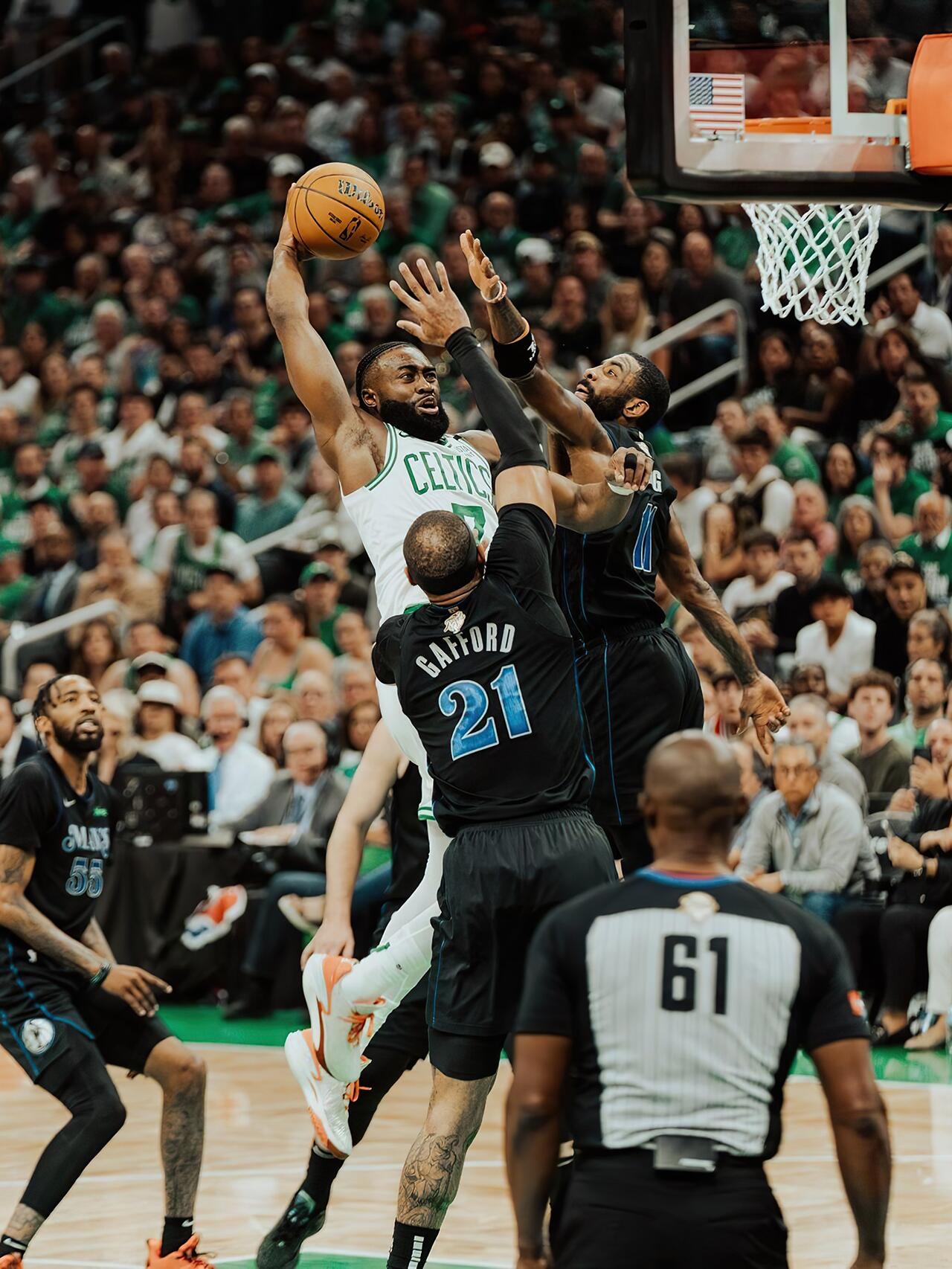 开云在线直播-关于凯尔特人B队血洗黄蜂，东契奇一己之力扛起全队的信息