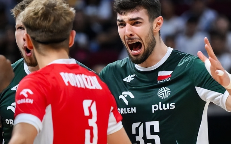 意大利队战胜保加利亚队取得晋级的简单介绍