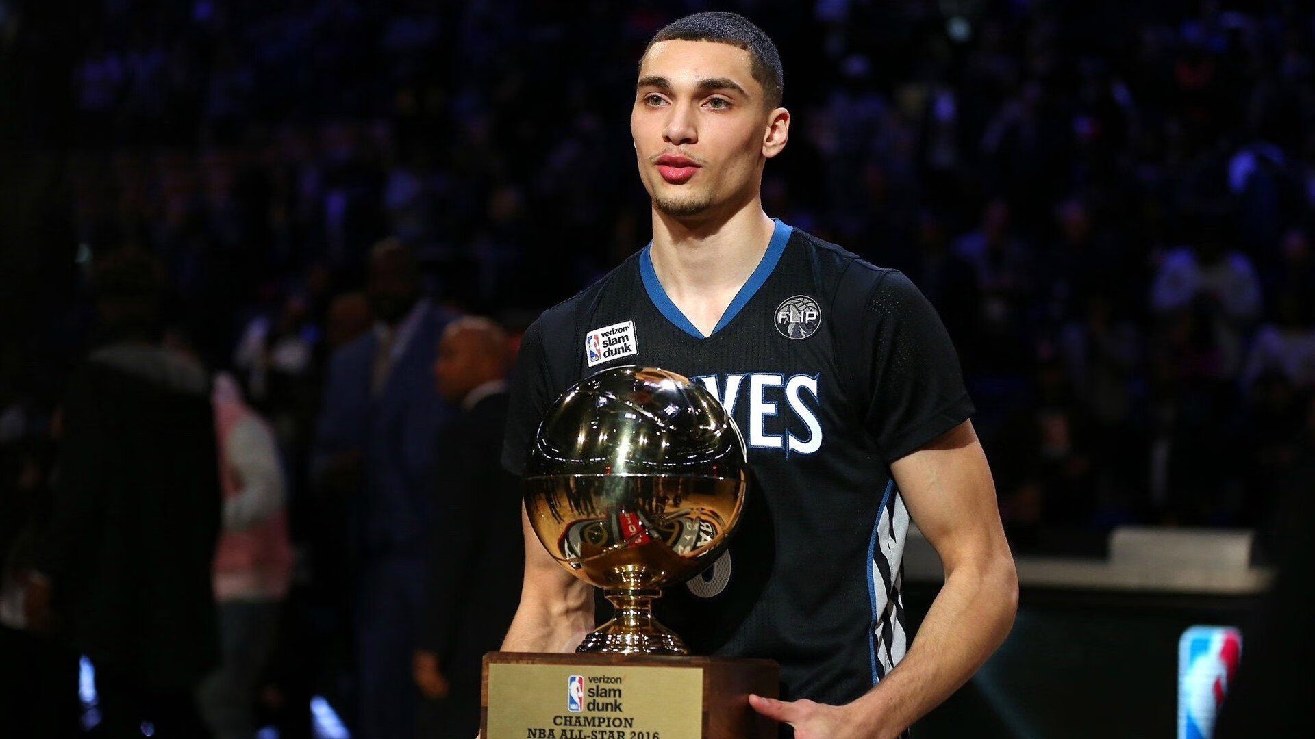 黄蜂血拼开拓者,杜兰特抢七封神,一场定义传奇的季后赛