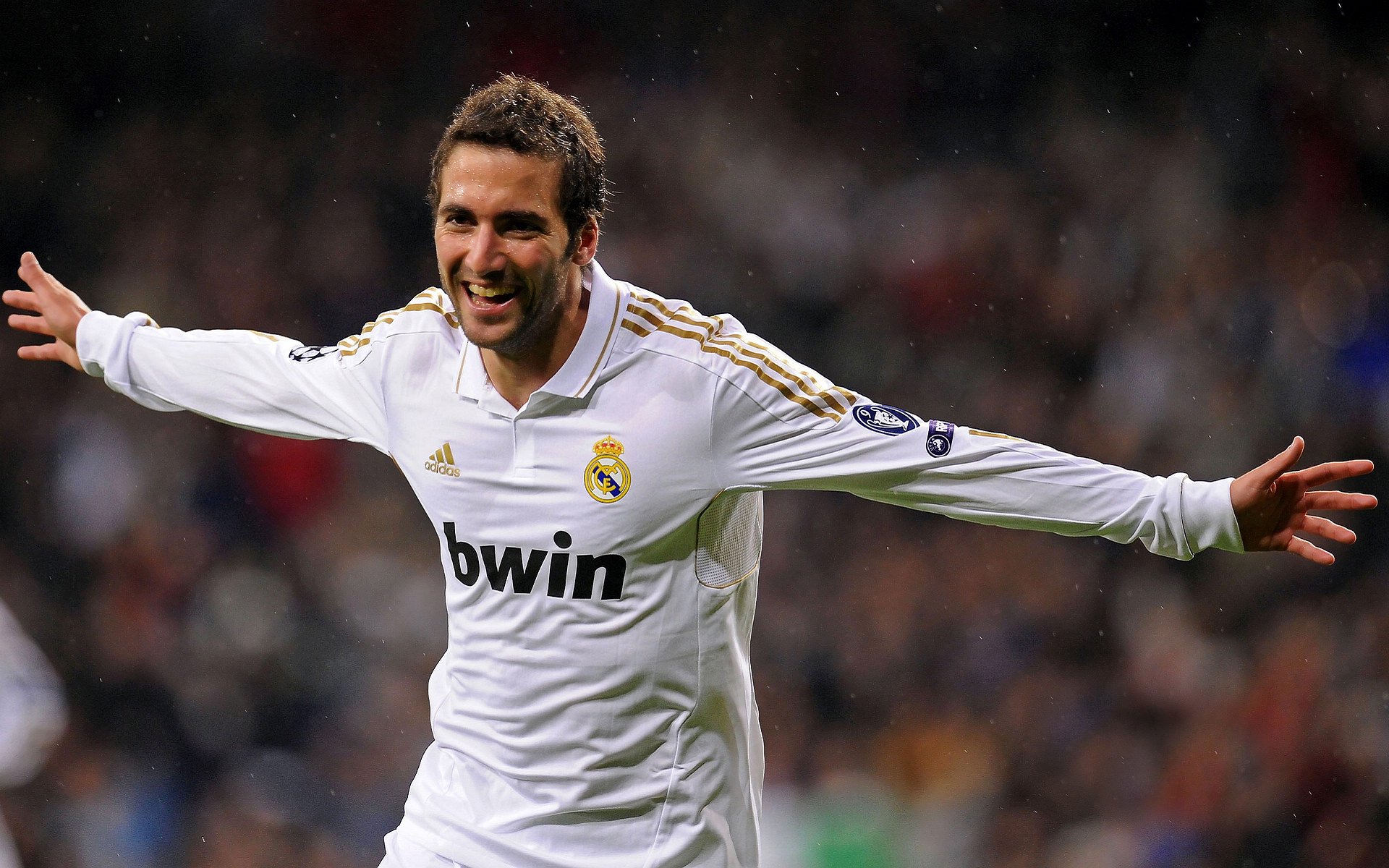 开云足球直播-年度焦点之战，秘鲁国家队踏平黄色潜水艇比利亚雷亚尔