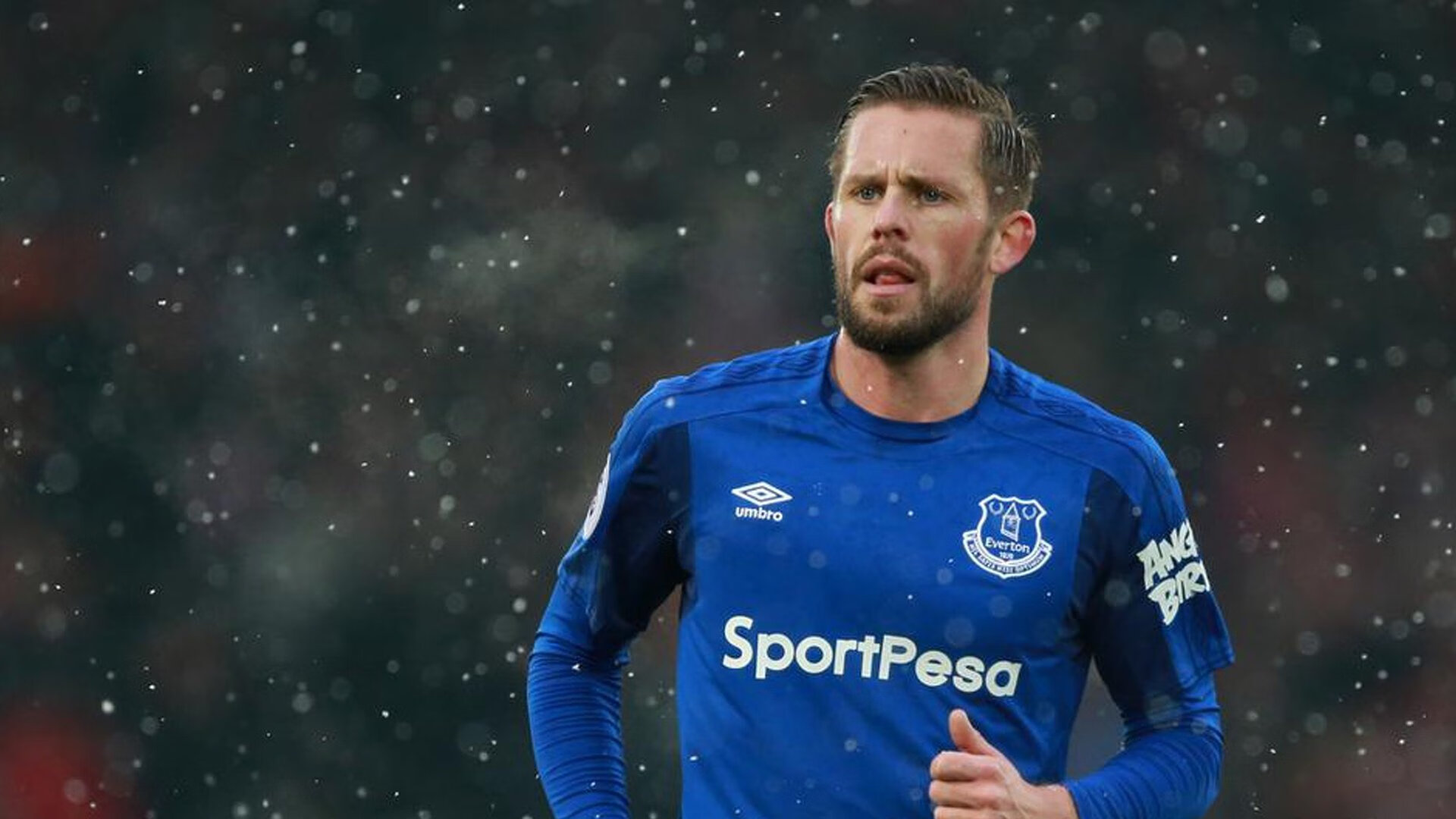 开云体育中国-上海队对阵掘金，伦纳德关键战不手软