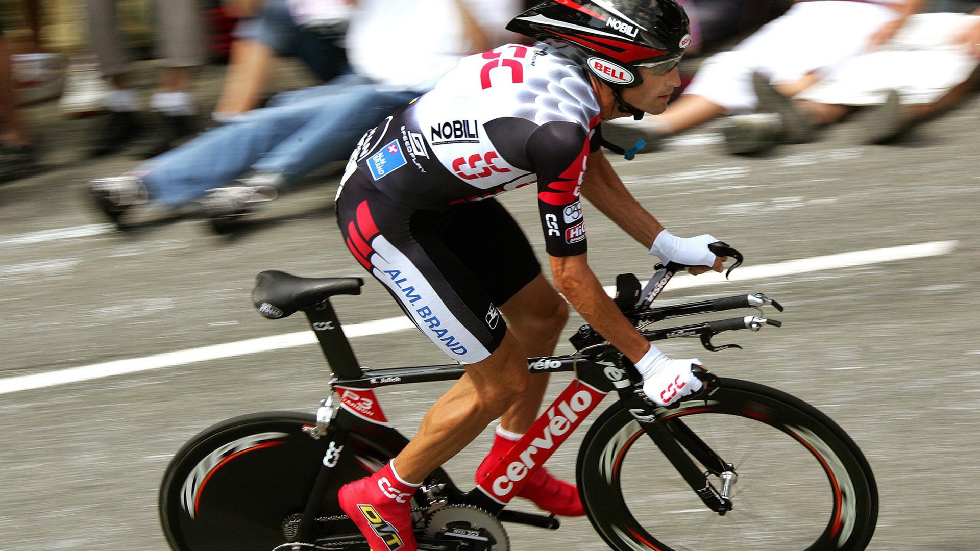 篮网险胜步行者，范弗利特刷新纪录，一场定义坚韧的比赛